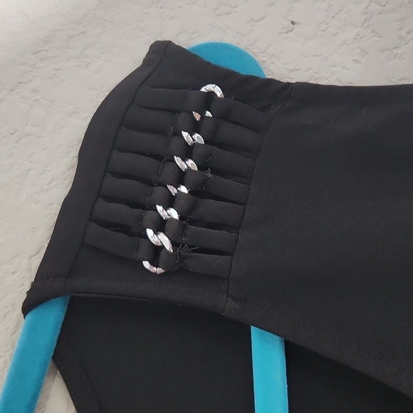 Mi Lieux Tank Top Womens Size M Chain Shoulder Sleeveless Shirt - Picture 3 of 8